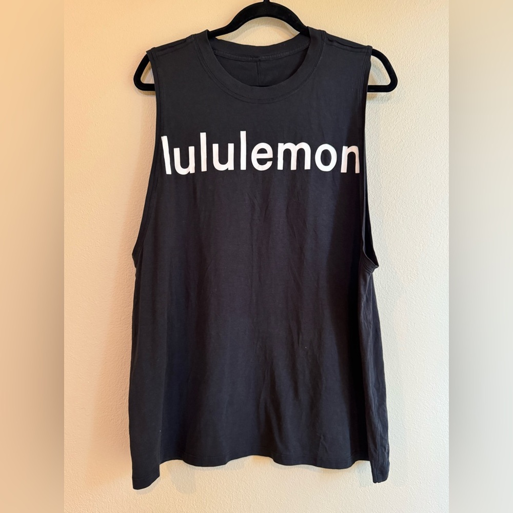EUC! lululemon Black Muscle Tee
